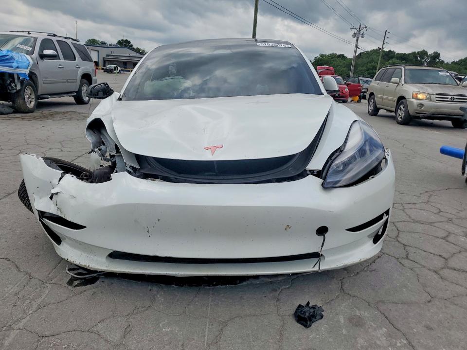 57625076 :رقم المزاد ، 5YJ3E1EAXPF420978 vin ، 2023 Tesla Model 3 مزاد بيع