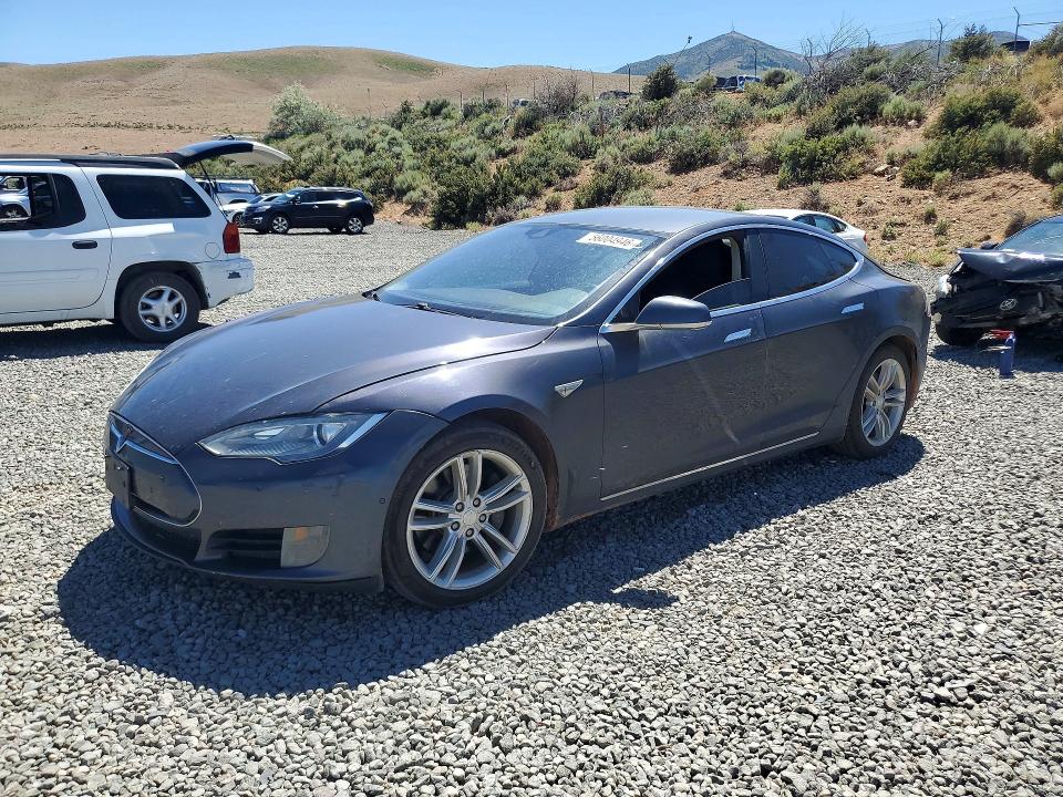 Auction sale of the 2015 Tesla Model S, vin: 5YJSA1E14FF112906, lot number: 56004946