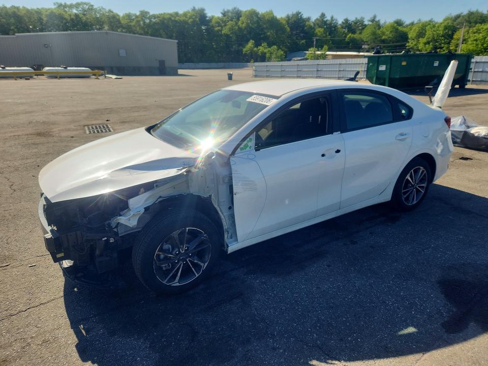 55916206 :رقم المزاد ، 3KPF24AD5RE754044 vin ، 2024 Kia Forte مزاد بيع