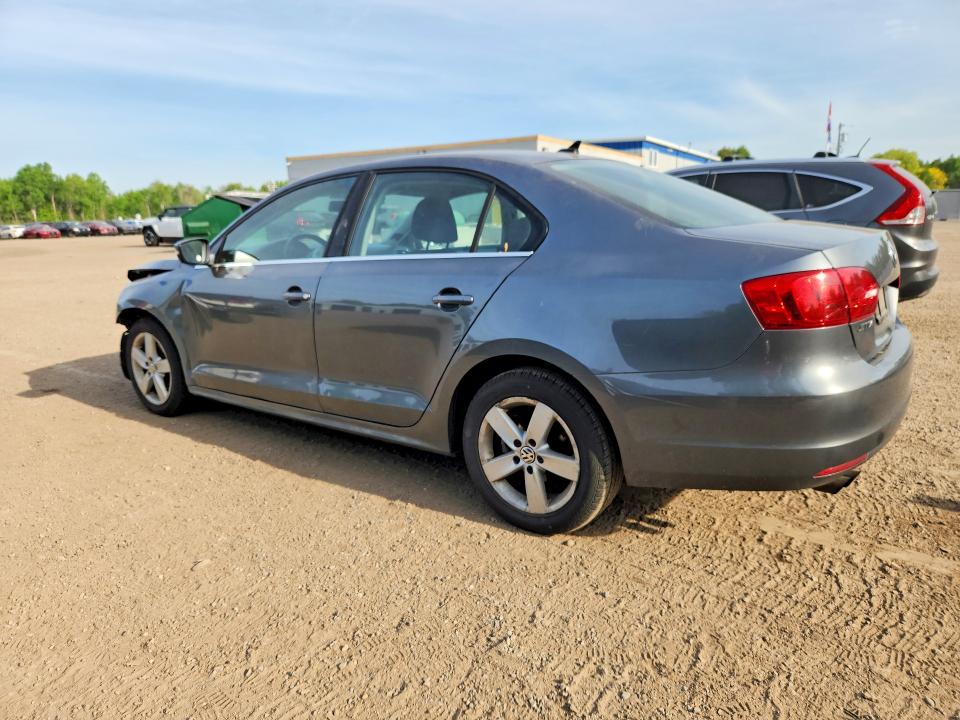 56084056 :رقم المزاد ، 3VWLL7AJ4DM352227 vin ، 2013 Volkswagen Jetta مزاد بيع