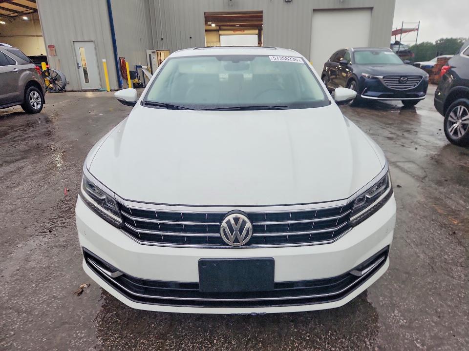 Aukcja sprzedaży 2017 Volkswagen Passat, vin: 1VWGT7A30HC004967, numer aukcji: 57356236