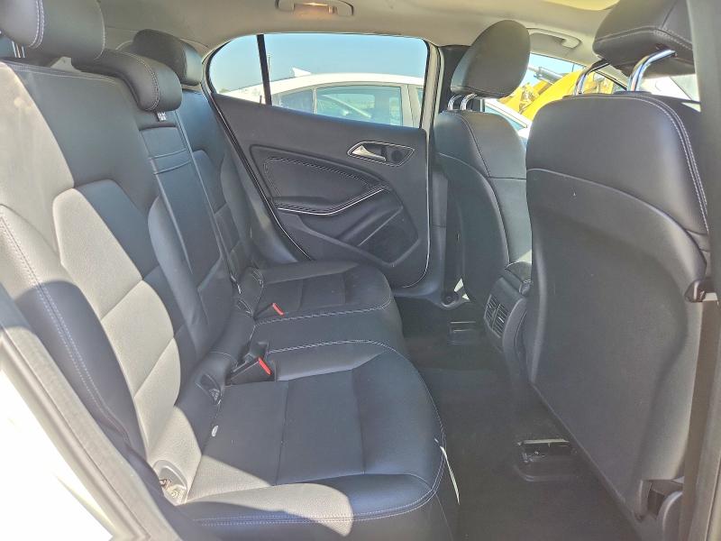 Продажа на аукционе авто 2015 Mercedes-benz Gla, vin: WDCTG4EB7FJ172999, номер лота: 55964006