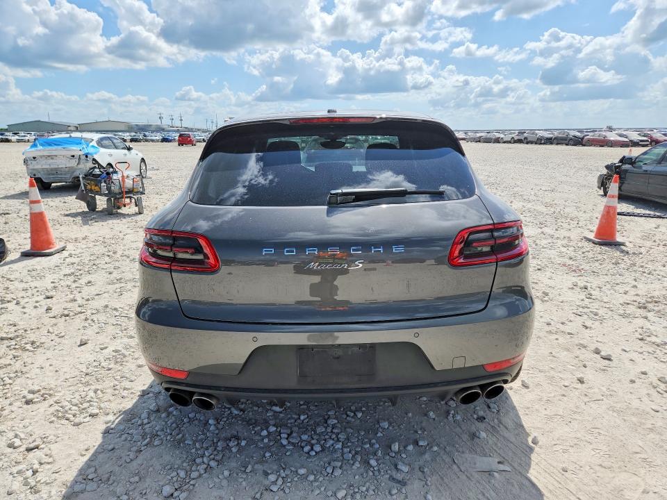 57034036 :رقم المزاد ، WP1AB2A51JLB31506 vin ، 2018 Porsche Macan مزاد بيع