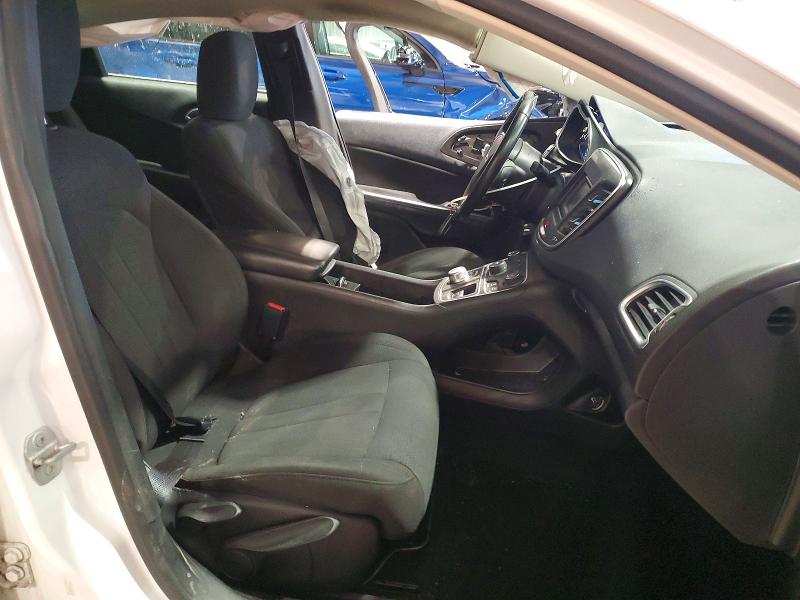 Продажа на аукционе авто 2015 Chrysler 200, vin: 1C3CCCAB6FN705195, номер лота: 56044196