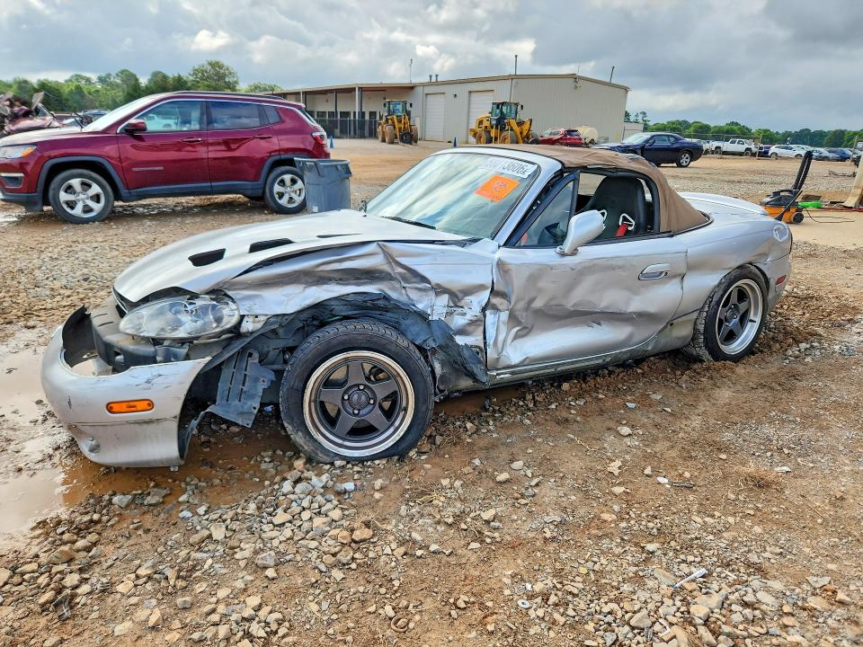 58013606 :رقم المزاد ، JM1NB353710215882 vin ، 2001 Mazda Mx-5 Miata مزاد بيع