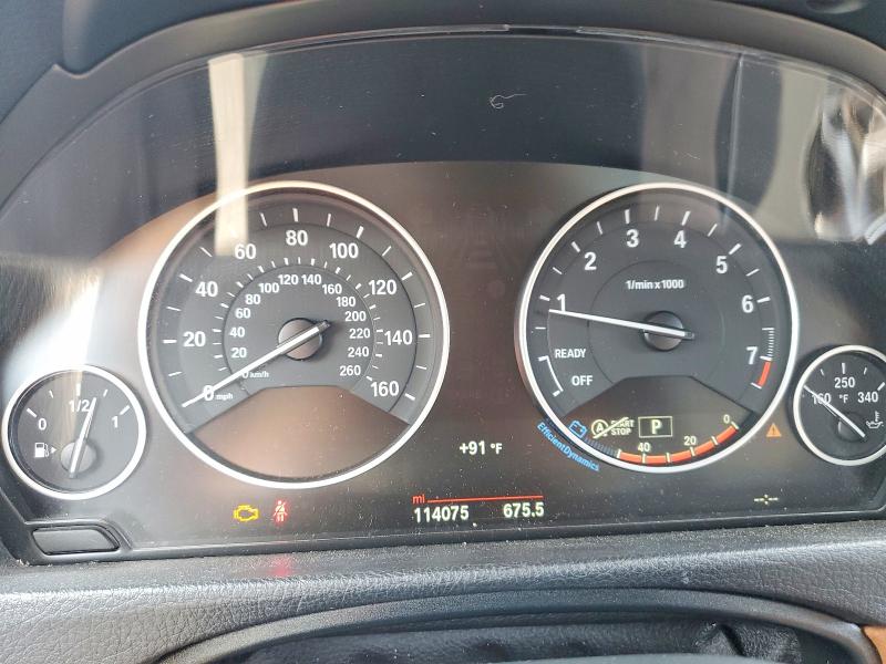 58816036 :رقم المزاد ، WBA8D9C52HK678023 vin ، 2017 Bmw 330 مزاد بيع