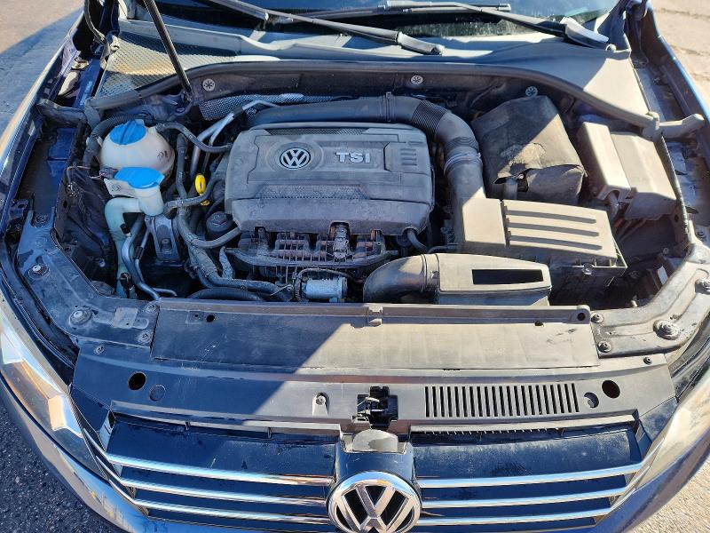 56084236 :رقم المزاد ، 1VWBS7A30EC065339 vin ، 2014 Volkswagen Passat مزاد بيع