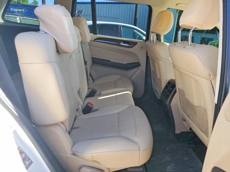 57003366 :رقم المزاد ، 4JGDF6EE3HA965797 vin ، 2017 Mercedes-benz Gls مزاد بيع