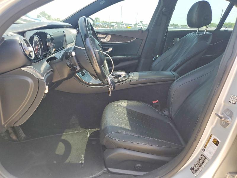 59148686 :رقم المزاد ، WDDZF4JB2JA432488 vin ، 2018 Mercedes-benz E مزاد بيع