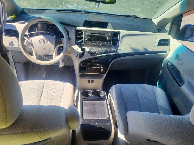 Продажа на аукционе авто 2011 Toyota Sienna, vin: 5TDKK3DC6BS054721, номер лота: 56396546