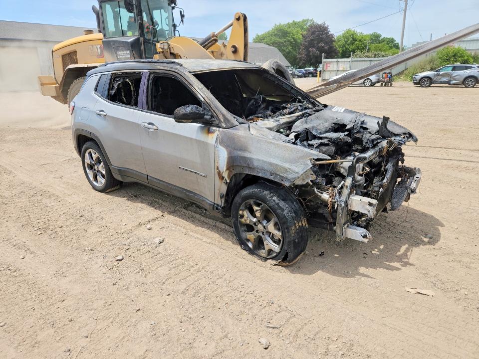 2019 Jeep Compass მანქანა იყიდება აუქციონზე, vin: 3C4NJDCB4KT766505, აუქციონის ნომერი: 59235126