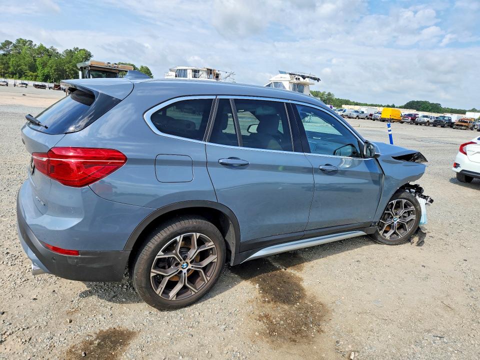 57676026 :رقم المزاد ، WBXJG9C03M5U39222 vin ، 2021 Bmw X1 مزاد بيع