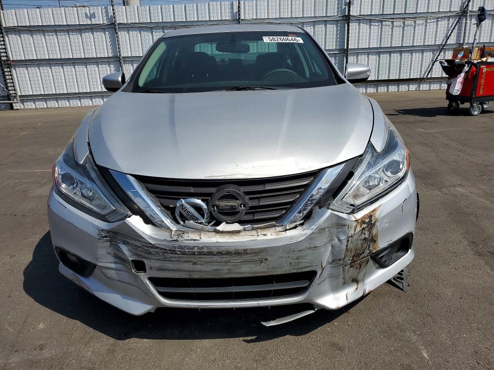 Продажа на аукционе авто 2017 Nissan Altima, vin: 1N4AL3AP0HC171355, номер лота: 58260646