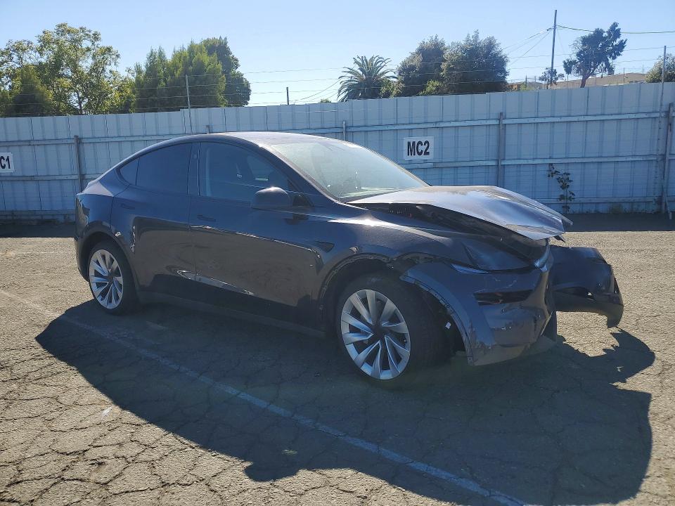 57067076 :رقم المزاد ، 7SAYGDEE2TF392224 vin ، 2026 Tesla Model Y مزاد بيع