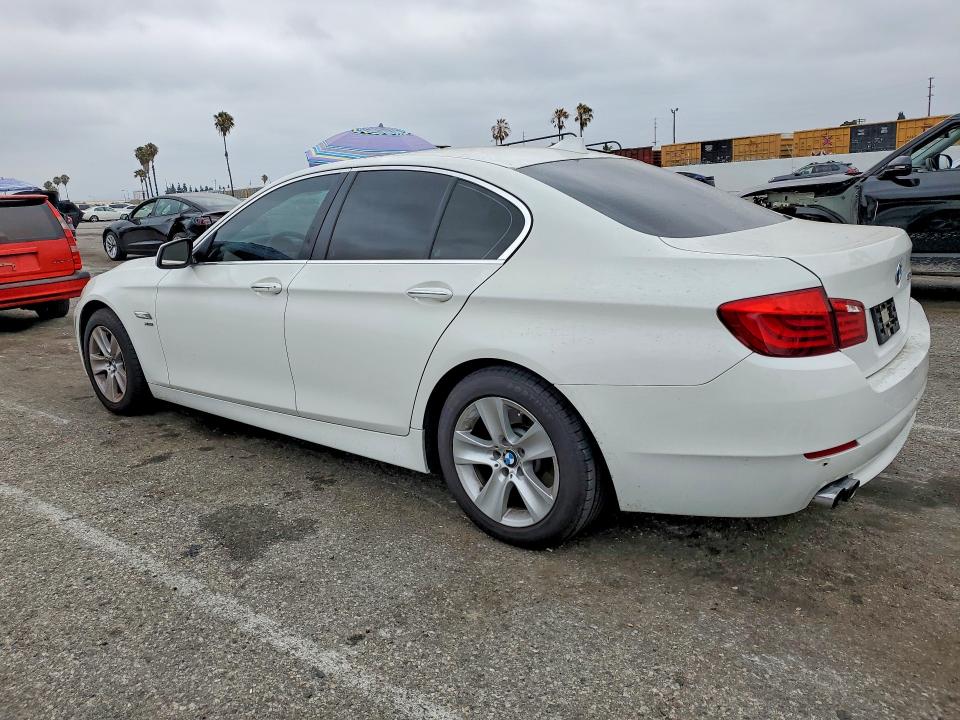 2012 Bmw 528 მანქანა იყიდება აუქციონზე, vin: WBAXH5C53CDW03661, აუქციონის ნომერი: 56366416