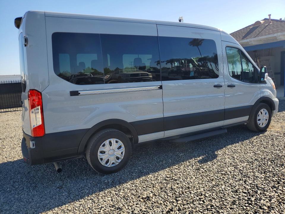57710676 :رقم المزاد ، 1FBAX2CGXNKA69296 vin ، 2022 Ford Transit مزاد بيع