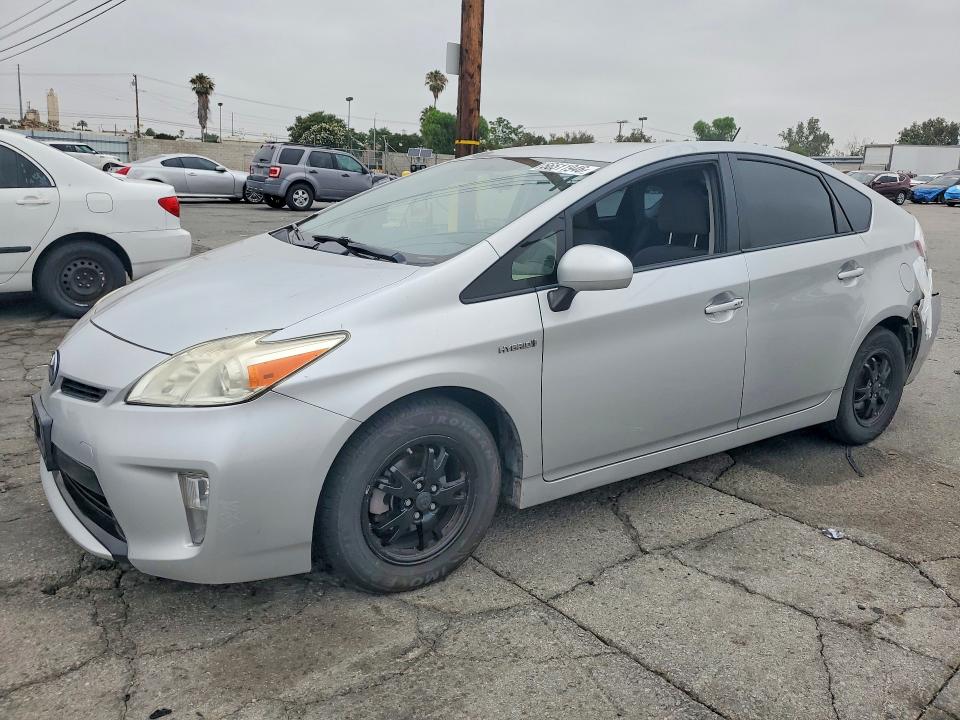 2015 Toyota Prius მანქანა იყიდება აუქციონზე, vin: JTDKN3DU2F0409697, აუქციონის ნომერი: 56511946