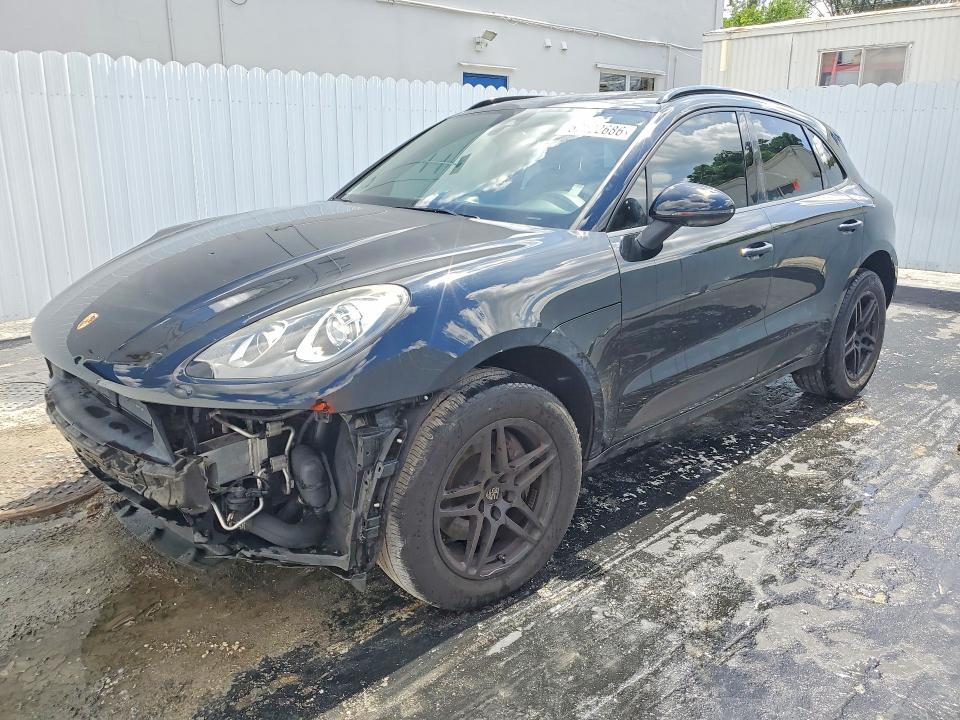 57122686 :رقم المزاد ، WP1AA2A58JLB21543 vin ، 2018 Porsche Macan مزاد بيع
