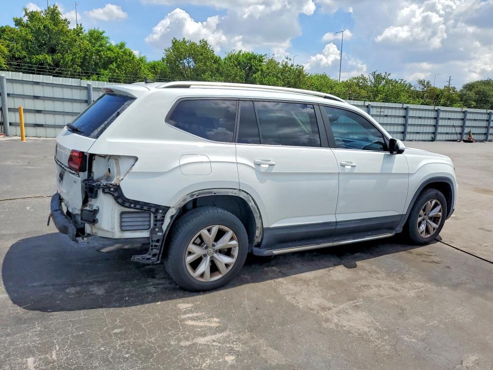 Продажа на аукционе авто 2018 Volkswagen Atlas, vin: 1V2DR2CA2JC581751, номер лота: 57238096