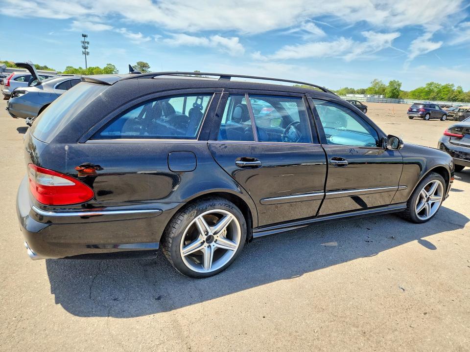54454956 :رقم المزاد ، WDBUH77X87B067416 vin ، 2007 Mercedes-benz E مزاد بيع