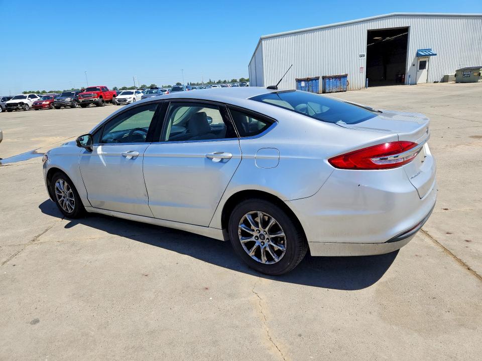 55765836 :رقم المزاد ، 3FA6P0G73JR167971 vin ، 2018 Ford Fusion مزاد بيع