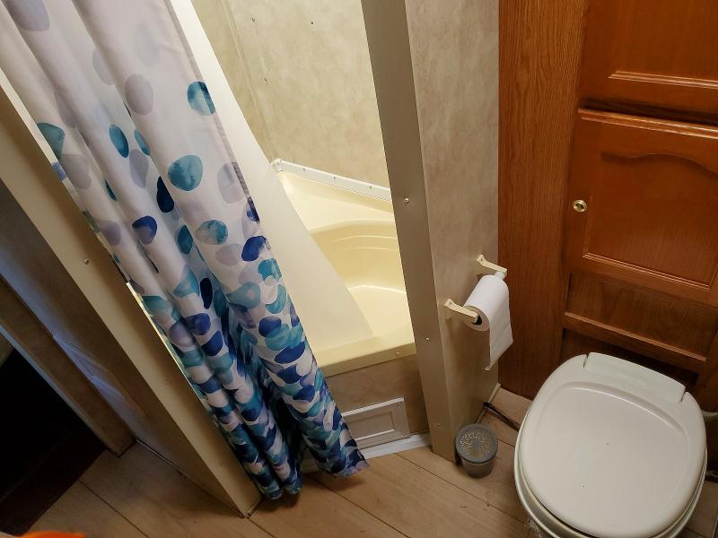 Продажа на аукционе авто 2005 Keystone Rv Springdale Series, vin: 4YDT372235C121796, номер лота: 54722656