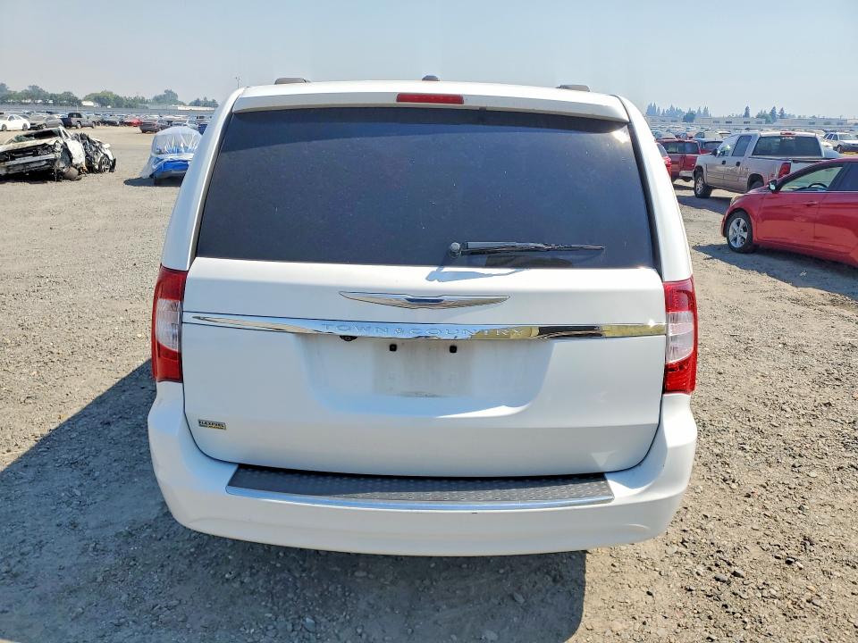 Продажа на аукционе авто 2015 Chrysler Town & Country, vin: 2C4RC1BG6FR645474, номер лота: 58101066