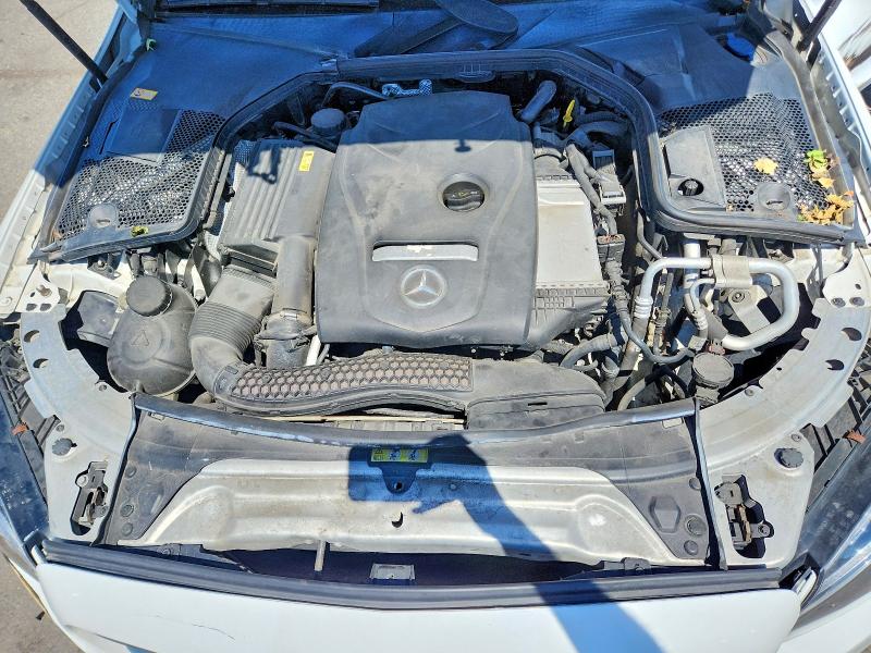 56616136 :رقم المزاد ، 55SWF4JB2GU104497 vin ، 2016 Mercedes-benz C مزاد بيع