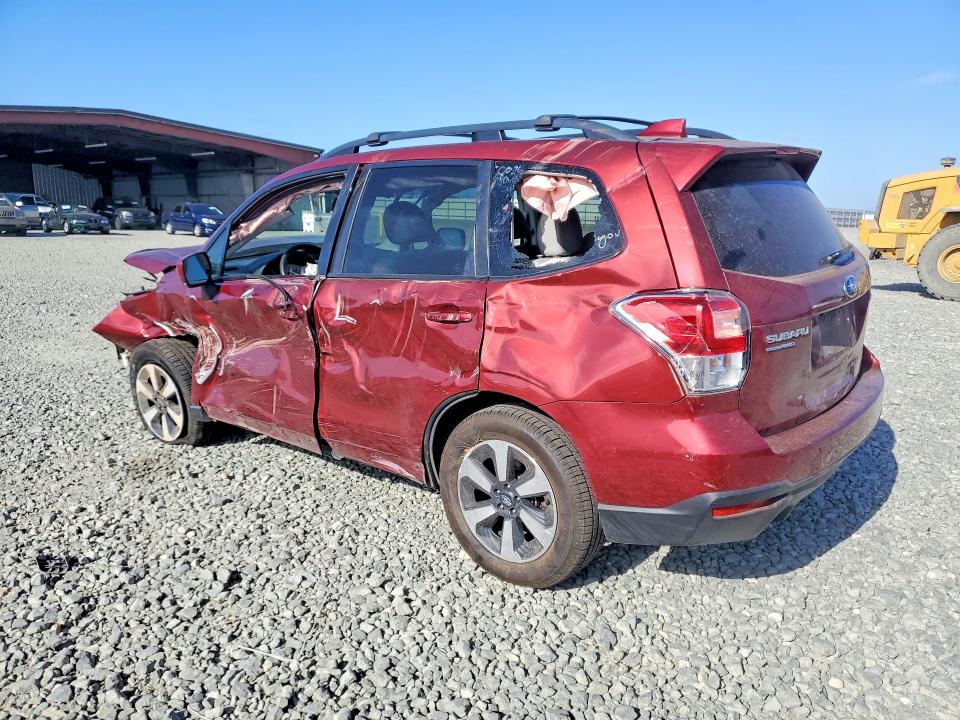 59114656 :رقم المزاد ، JF2SJAEC8HH585763 vin ، 2017 Subaru Forester مزاد بيع