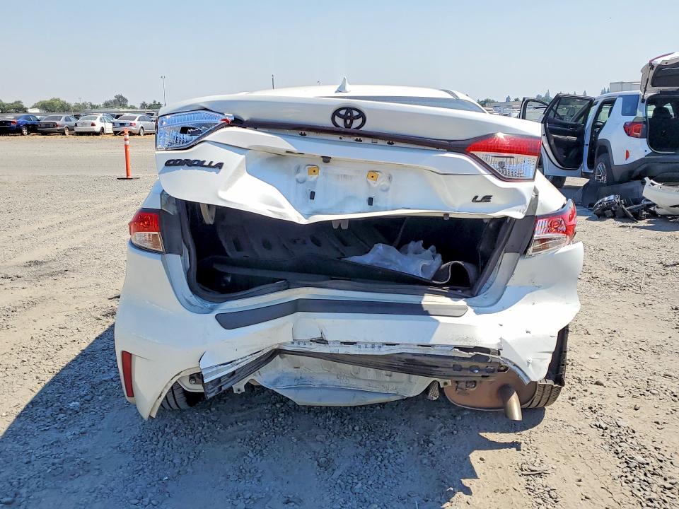 Продажа на аукционе авто 2021 Toyota Corolla, vin: JTDEPMAE7MJ137861, номер лота: 57959766