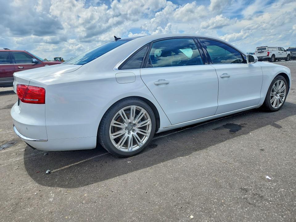 Продаж на аукціоні авто 2014 Audi A8, vin: WAURGAFD0EN004589, номер лоту: 58071496