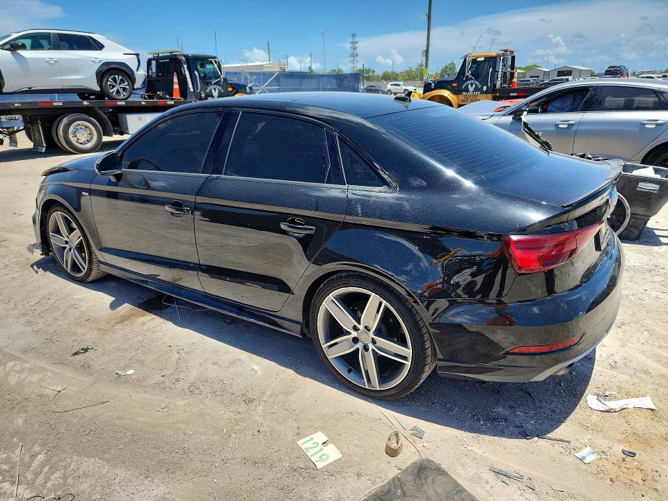 Продажа на аукционе авто 2018 Audi A3, vin: WAUJ8GFF3J1094479, номер лота: 58936186