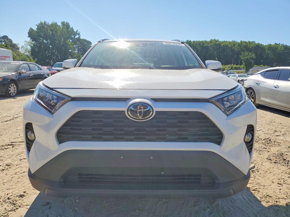 2021 Toyota Rav4 მანქანა იყიდება აუქციონზე, vin: 2T3P1RFV8MW155030, აუქციონის ნომერი: 55870096