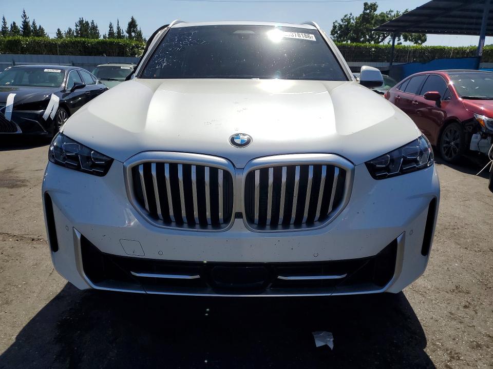56378186 :رقم المزاد ، 5UX23EU01T9098011 vin ، 2026 Bmw X5 مزاد بيع