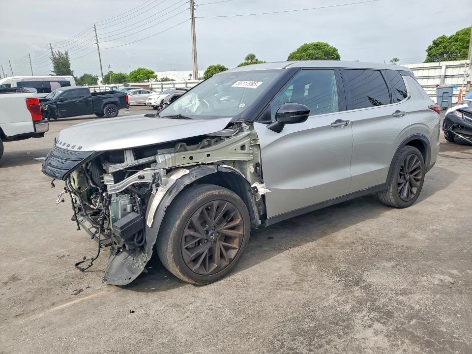 Продажа на аукционе авто 2022 Mitsubishi Outlander, vin: JA4J3UA88NZ059589, номер лота: 56117996