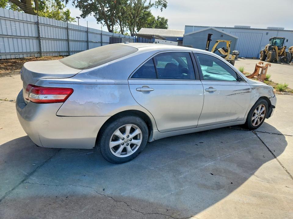 2011 Toyota Camry მანქანა იყიდება აუქციონზე, vin: 4T4BF3EK1BR196076, აუქციონის ნომერი: 59230736