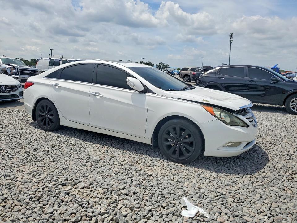 57668036 :رقم المزاد ، 5NPEC4AB5BH239540 vin ، 2011 Hyundai Sonata مزاد بيع