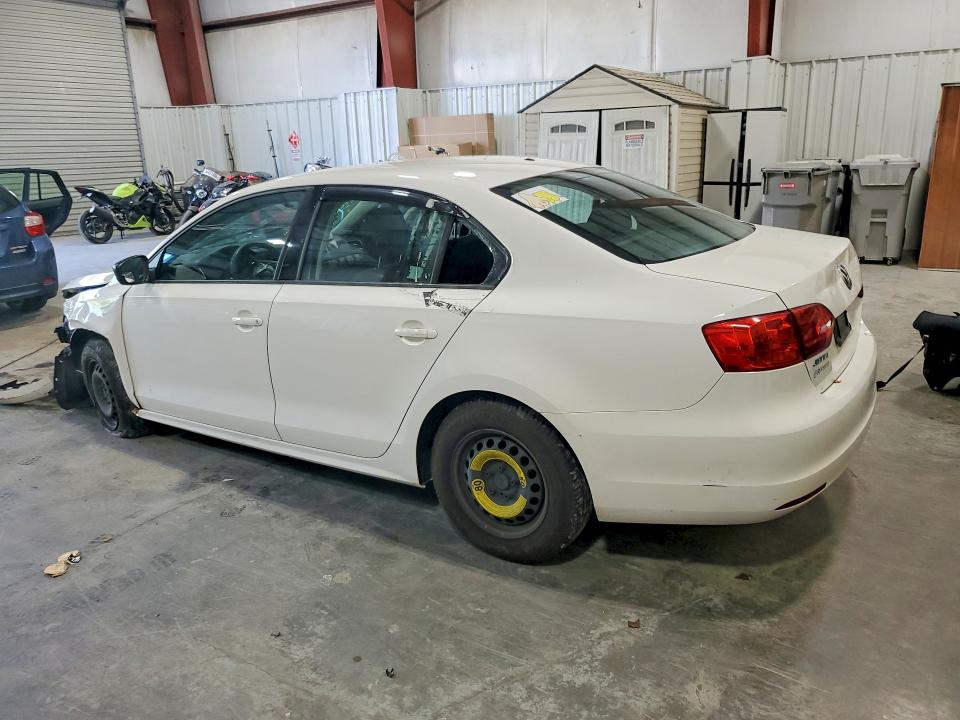 56227196 :رقم المزاد ، 3VW2K7AJ7DM372874 vin ، 2013 Volkswagen Jetta مزاد بيع