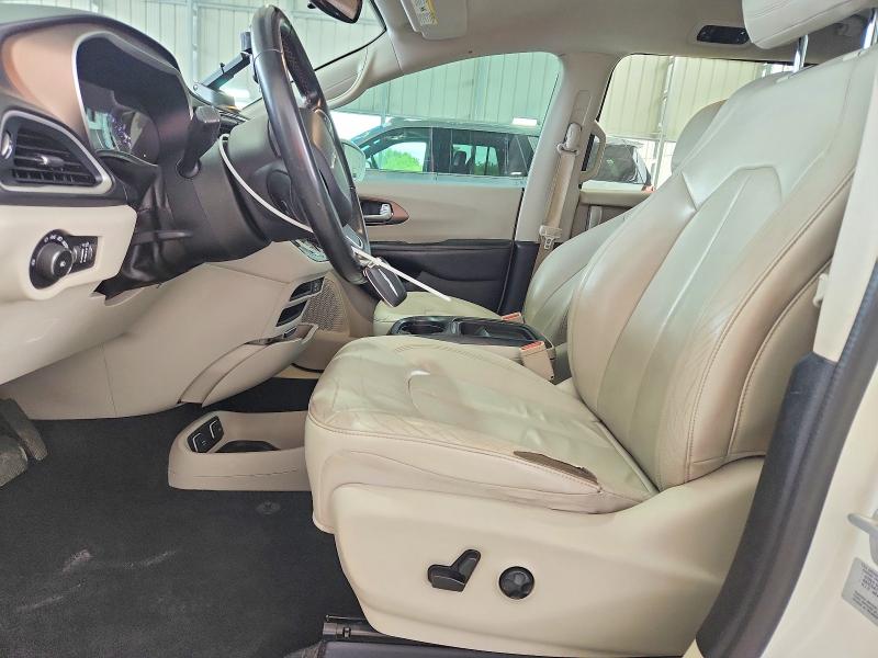 Продаж на аукціоні авто 2017 Chrysler Pacifica, vin: 2C4RC1BG5HR541979, номер лоту: 58565576