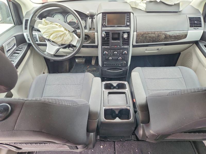 58021116 :رقم المزاد ، 2D4RN5D13AR416675 vin ، 2010 Dodge Grand Caravan مزاد بيع