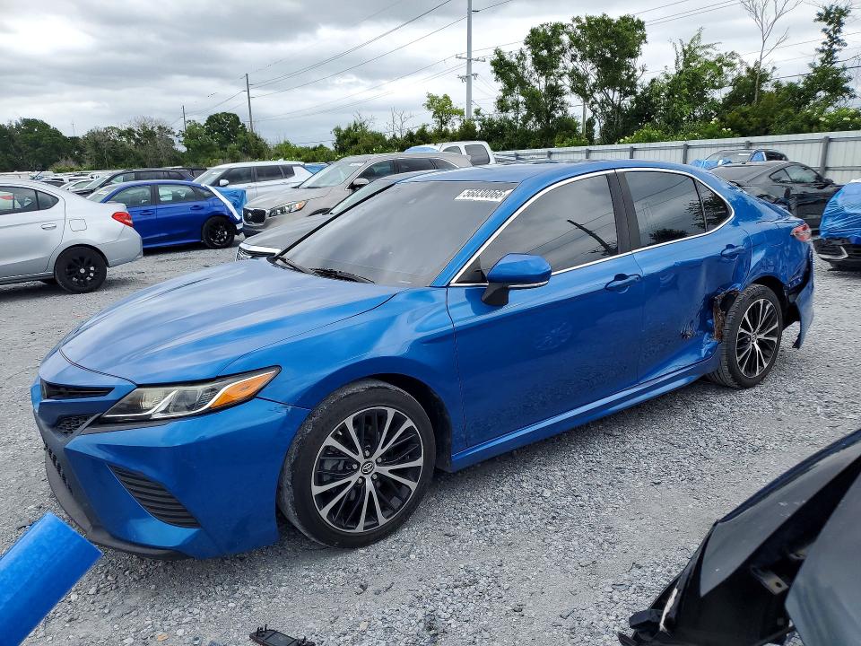 2018 Toyota Camry მანქანა იყიდება აუქციონზე, vin: 4T1B11HK2JU080277, აუქციონის ნომერი: 56030066