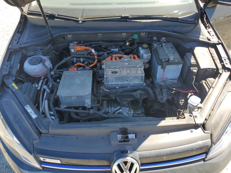 57892636 :رقم المزاد ، WVWPR7AU7KW908301 vin ، 2019 Volkswagen E-golf مزاد بيع