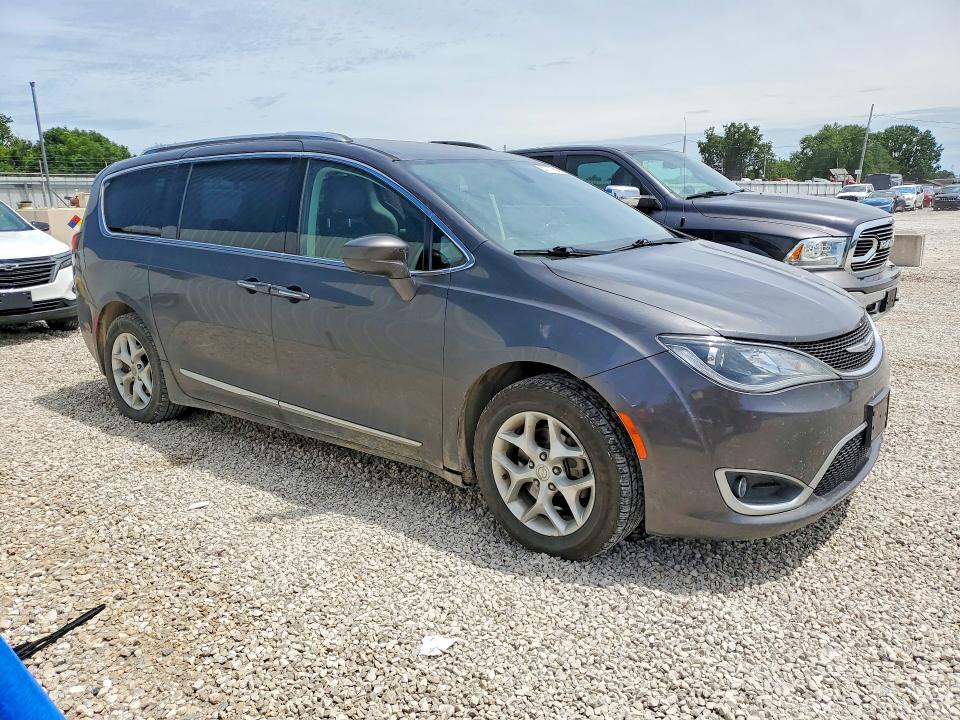 Продажа на аукционе авто 2017 Chrysler Pacifica, vin: 2C4RC1EG4HR850693, номер лота: 57777366
