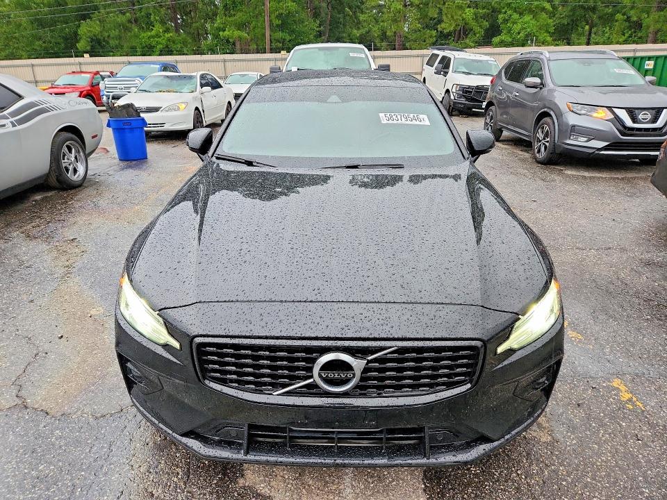 2021 Volvo S60 მანქანა იყიდება აუქციონზე, vin: 7JR102FM4MG080962, აუქციონის ნომერი: 58379546
