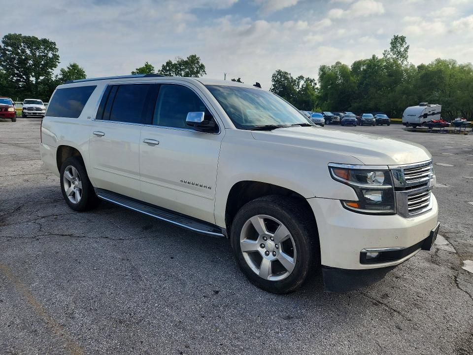 Продаж на аукціоні авто 2015 Chevrolet Suburban, vin: 1GNSKKKC0FR253790, номер лоту: 58042946