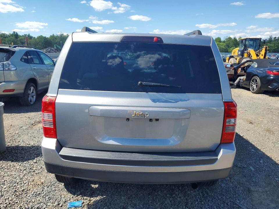 58603026 :رقم المزاد ، 1C4NJPBA1ED844565 vin ، 2014 Jeep Patriot مزاد بيع