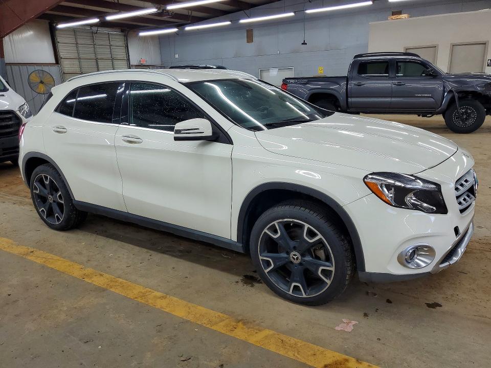 Продажа на аукционе авто 2018 Mercedes-benz Gla, vin: WDCTG4EB2JJ445033, номер лота: 55745376