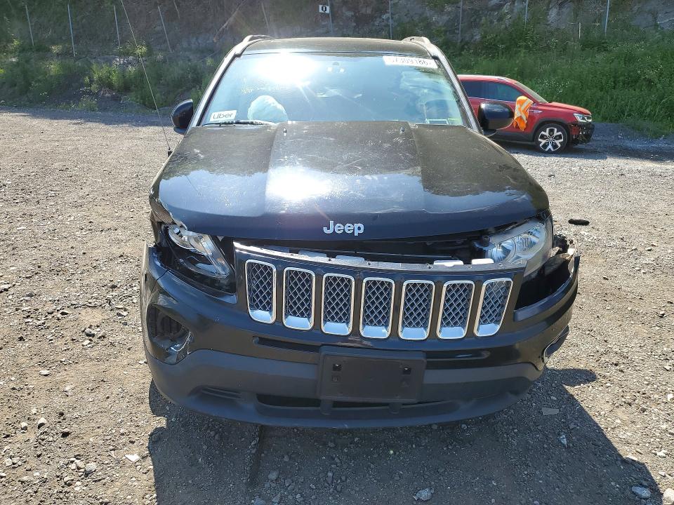 2016 Jeep Compass მანქანა იყიდება აუქციონზე, vin: 1C4NJDEB2GD572663, აუქციონის ნომერი: 57309186