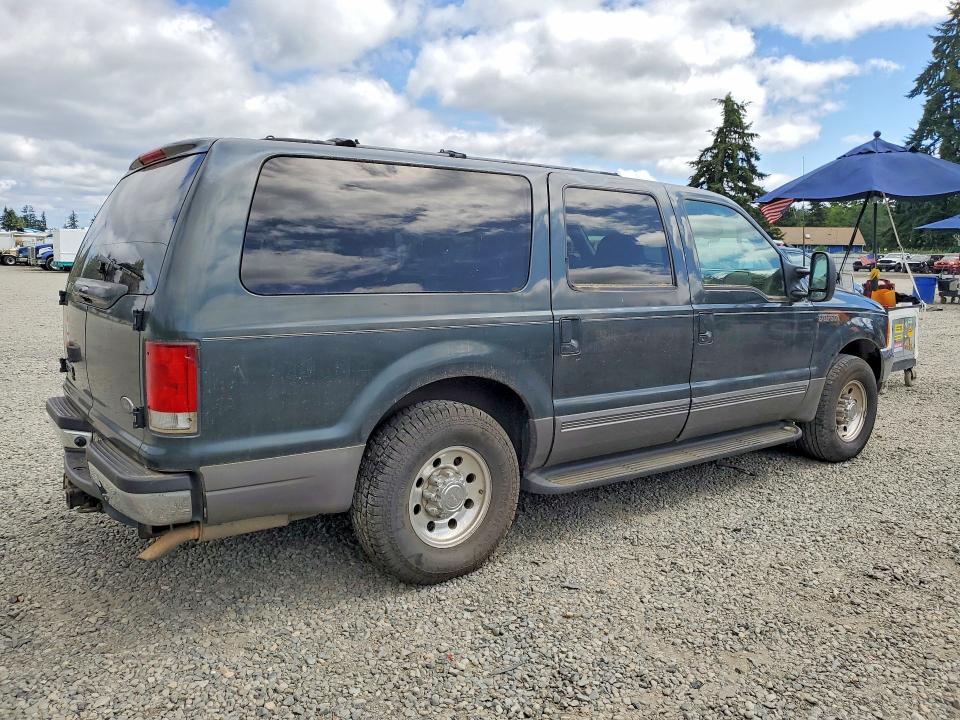 55967626 :رقم المزاد ، 1FMNU40L01EB53392 vin ، 2001 Ford Excursion مزاد بيع