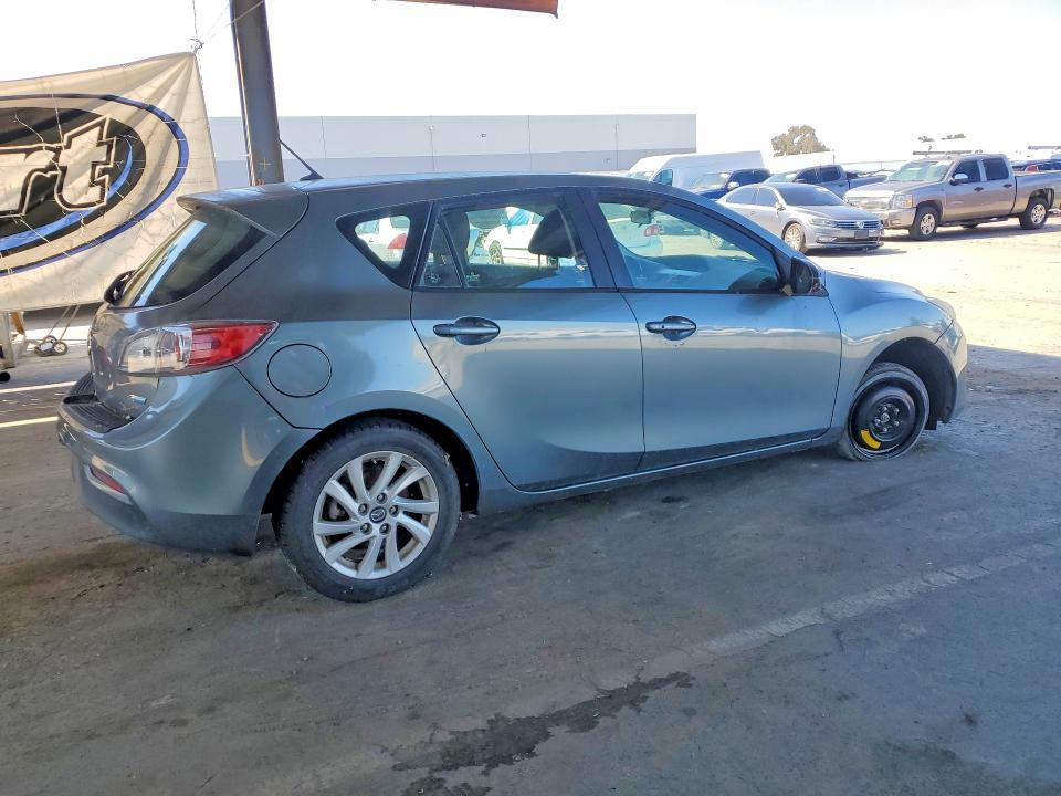 2013 Mazda 3 მანქანა იყიდება აუქციონზე, vin: JM1BL1LP5D1794251, აუქციონის ნომერი: 51921196